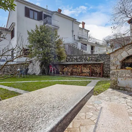 Apartment Awesome In With House Sea View *